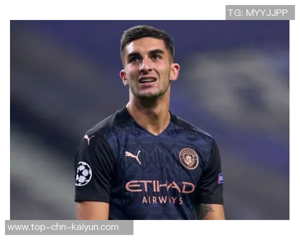 费兰托雷斯的崛起之路:从青训天才到世界足球新星的传奇旅程